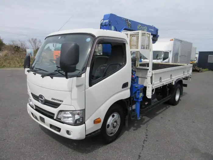 日野 デュトロ 小型 クレーン付 3段 ラジコンの中古トラック画像1