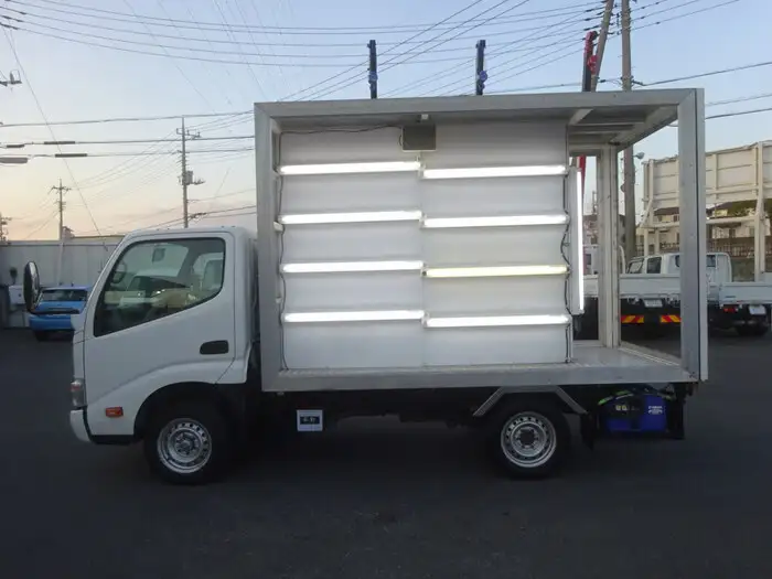 トヨタ ダイナ 小型 特殊車両 ABF-TRY230 H25の中古トラック画像4