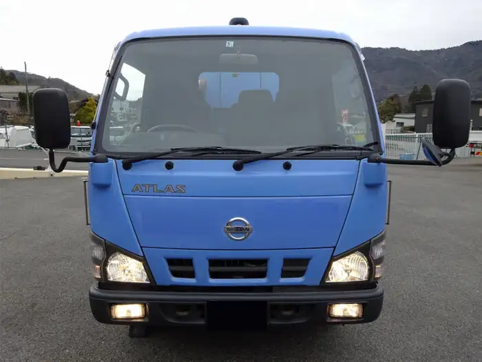 日産 アトラス 小型 パッカー車 プレス式 PB-AKR81ANの中古トラック画像2
