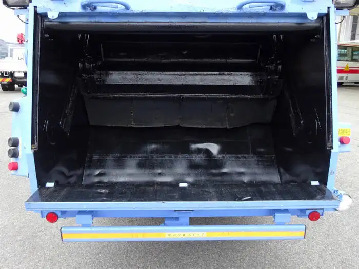 日産 アトラス 小型 パッカー車 プレス式 PB-AKR81ANの中古トラック画像8