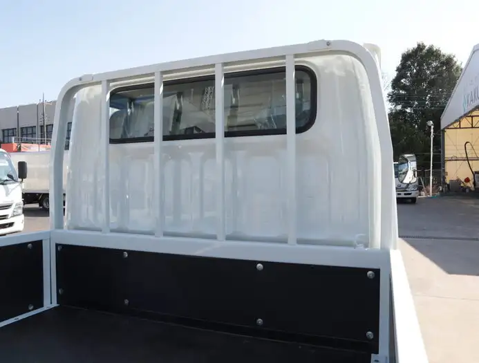三菱 キャンター 小型 平ボディ Wキャブ 2RG-FBA20の中古トラック画像8