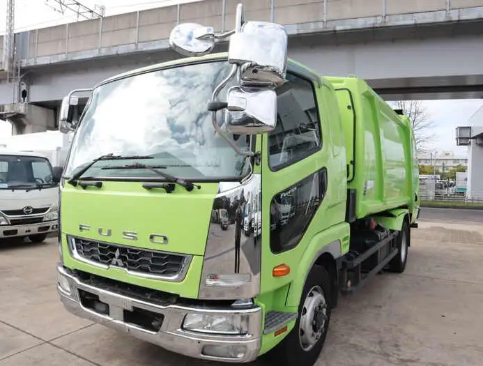 三菱 ファイター 中型/増トン パッカー車 プレス式 ベッドの中古トラック画像1