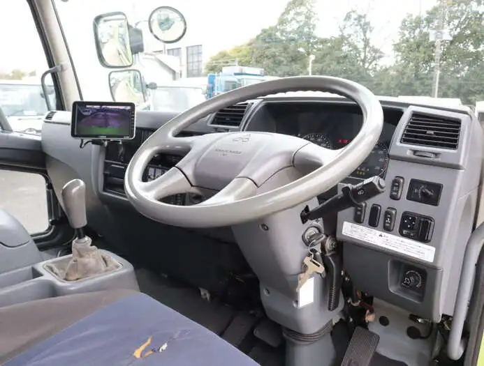 三菱 ファイター 中型/増トン パッカー車 プレス式 ベッドの中古トラック画像11