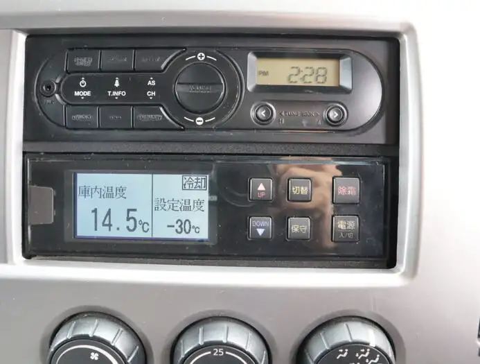 日産UD コンドル 中型/増トン 冷凍冷蔵 低温 パワーゲートの中古トラック画像14