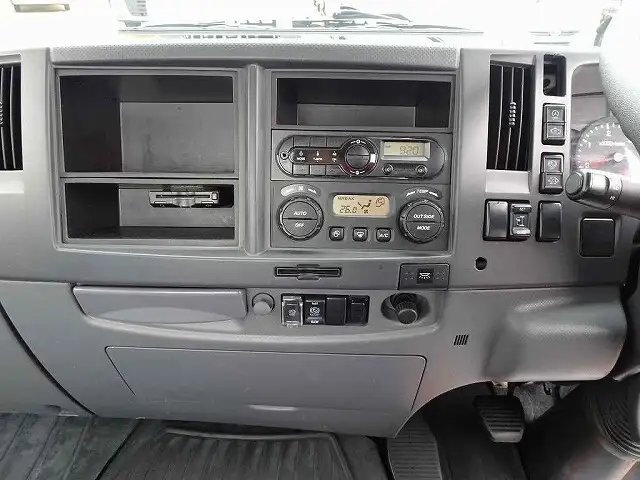 いすゞ フォワード 中型/増トン 平ボディ アルミブロック TKG-FRR90S2の中古トラック画像14