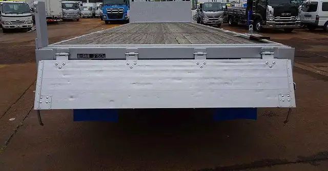いすゞ フォワード 中型/増トン 平ボディ アルミブロック TKG-FRR90S2の中古トラック画像4
