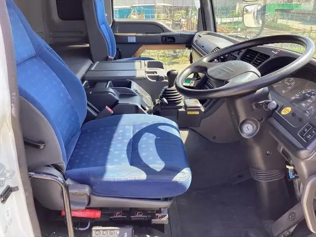 いすゞ ギガ 大型 冷凍冷蔵 低温 パワーゲートの中古トラック画像13