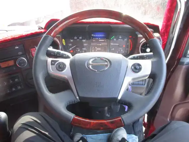 日野 プロフィア 大型 トラクター ハイルーフ 1デフの中古トラック画像9