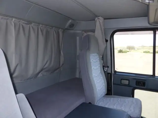 日産UD コンドル 中型/増トン ウイング ベッド BDG-MK37Cの中古トラック画像10