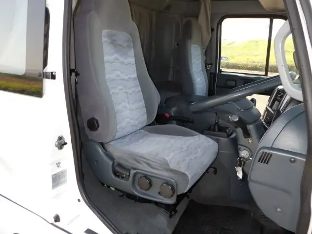 日産UD コンドル 中型/増トン ウイング ベッド BDG-MK37Cの中古トラック画像11