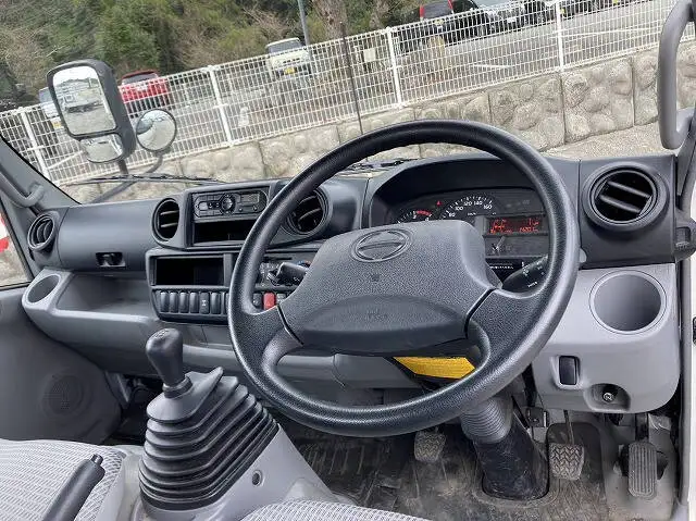 日野 デュトロ 小型 平ボディ TKG-XZU695M H30の中古トラック画像10