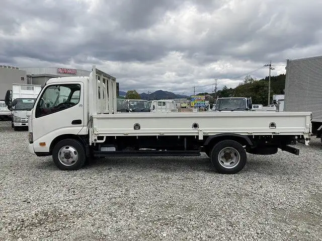 日野 デュトロ 小型 平ボディ TKG-XZU695M H30の中古トラック画像2