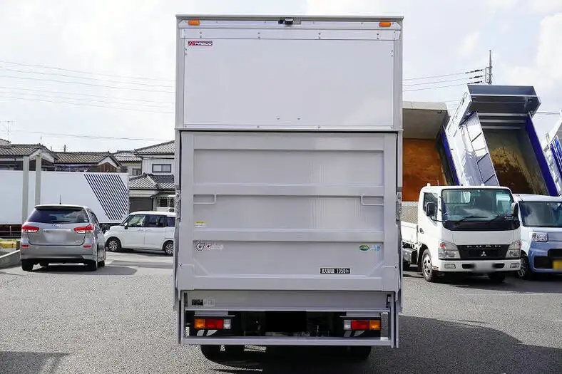 三菱 キャンター 小型 アルミバン パワーゲート サイドドアの中古トラック画像3