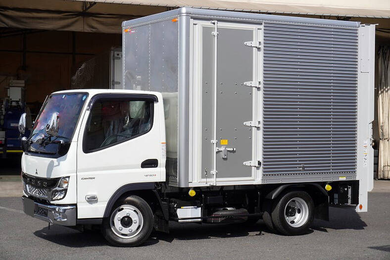 三菱 キャンター 小型 アルミバン 10尺 2RG-FBA20