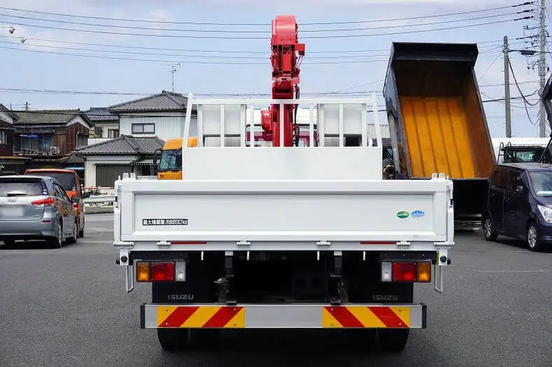 いすゞ エルフ 小型 クレーン付 床鉄板 4段の中古トラック画像3
