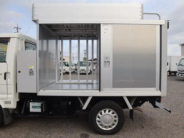 マツダ ボンゴ 小型 アルミバン ボトルカー DBF-SLP2Tの中古トラック画像6