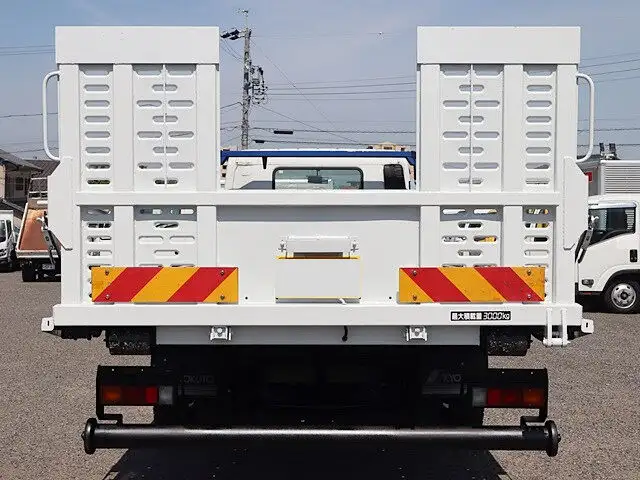 三菱 キャンター 小型 車両重機運搬 ラジコン ウインチの中古トラック画像5