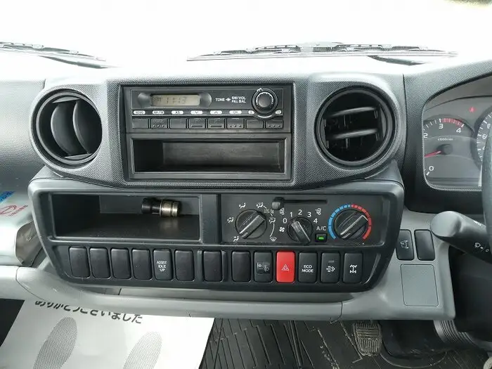 日野 デュトロ 小型 タンク車 ローリー SKG-XZU675Mの中古トラック画像14