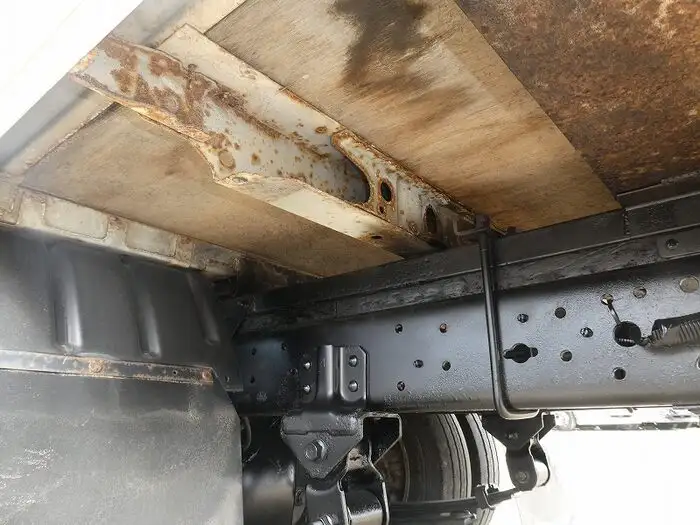 日野 デュトロ 小型 タンク車 ローリー SKG-XZU675Mの中古トラック画像18