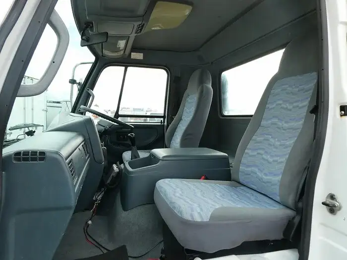 日産UD コンドル 中型/増トン タンク車 ローリー BDG-MK36Cの中古トラック画像11