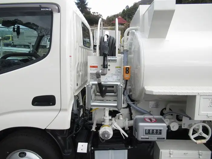 日野 デュトロ 小型 タンク車 ローリー 2RG-XZU600Eの中古トラック画像7