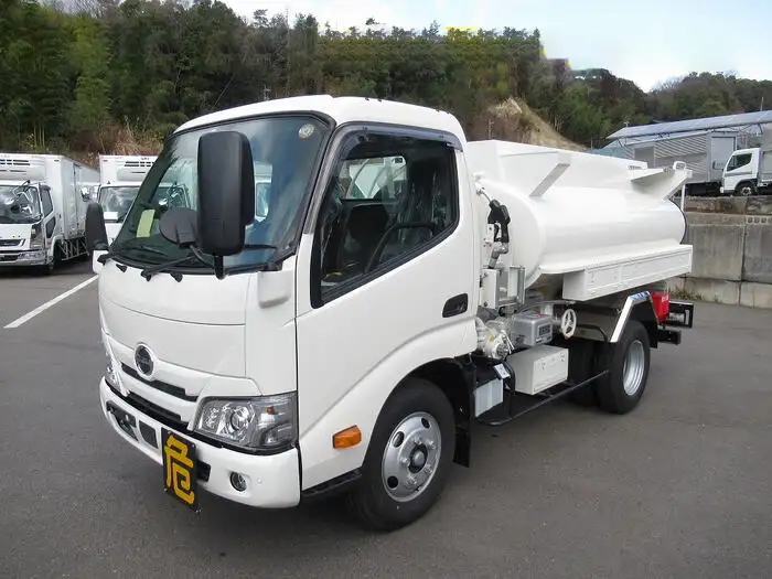 日野 デュトロ 小型 タンク車 ローリー 2RG-XZU600Eの中古トラック画像1