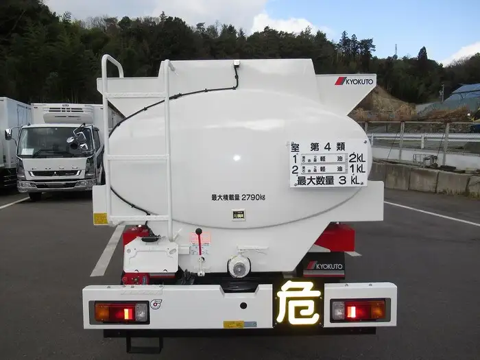 日野 デュトロ 小型 タンク車 ローリー 2RG-XZU600Eの中古トラック画像5