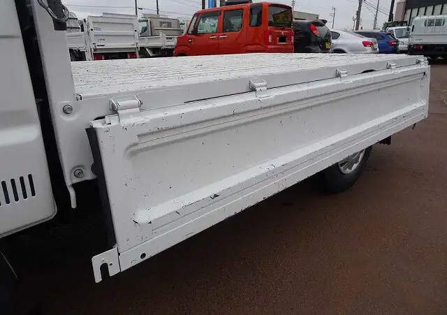 マツダ ボンゴ 小型 平ボディ DBF-SLP2L H30の中古トラック画像9