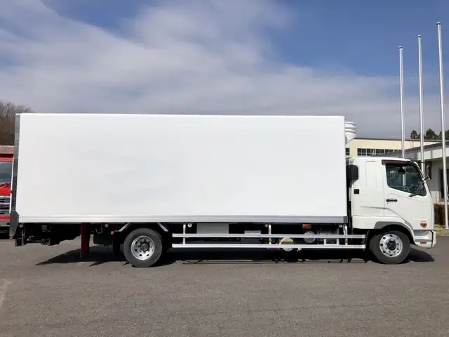 三菱 ファイター 中型/増トン 冷凍冷蔵 低温 パワーゲートの中古トラック画像3