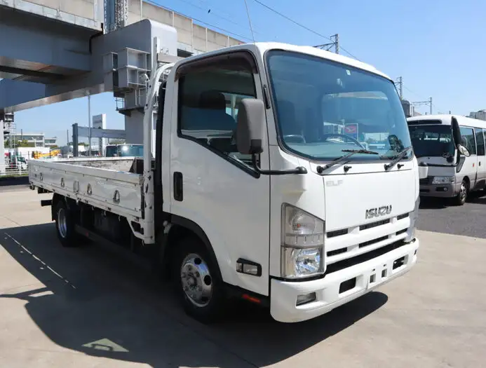 いすゞ エルフ 小型 平ボディ TKG-NPR85AR H26の中古トラック画像2