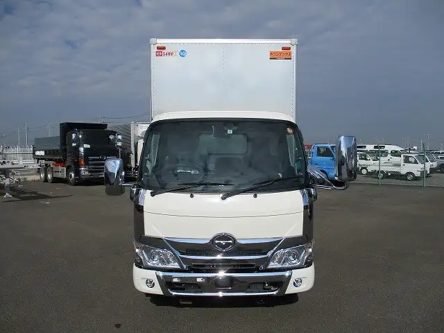 日野 デュトロ 小型 アルミバン サイドドア 2RG-XZU605Mの中古トラック画像2