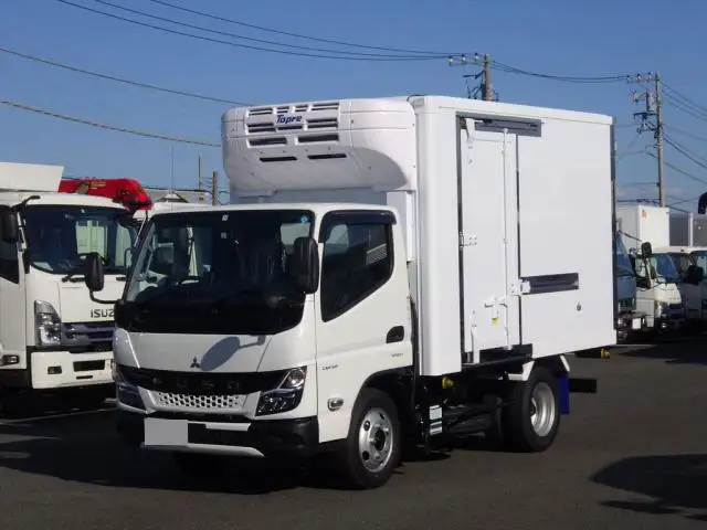 三菱 キャンター 小型 冷凍冷蔵 低温 床ステン の中古トラック【車両No.143650】