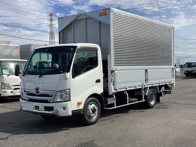 日野 デュトロ 小型 ウイング パワーゲート 2PG-XZU712Mの中古トラック画像1
