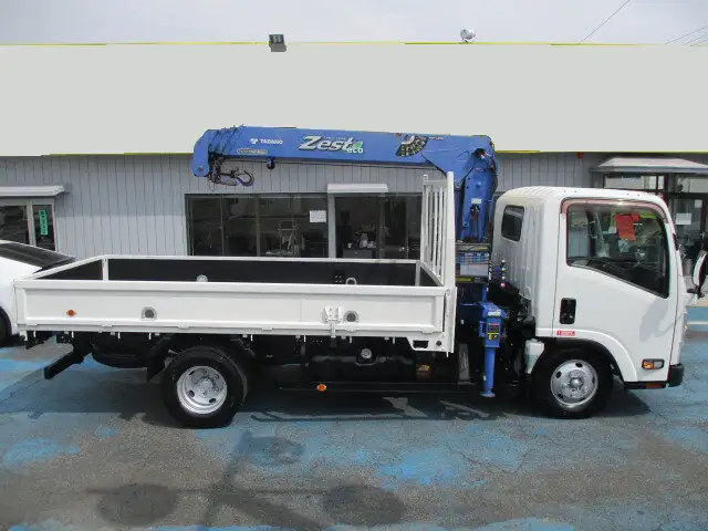 いすゞ エルフ 小型 クレーン付 4段 ラジコンの中古トラック画像4
