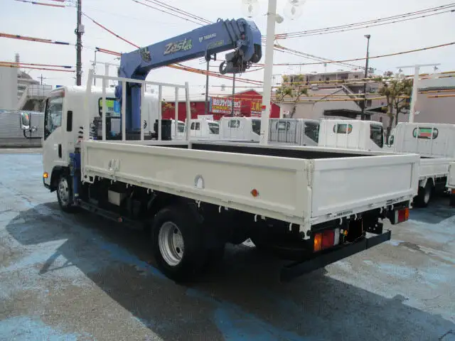 いすゞ エルフ 小型 クレーン付 4段 ラジコンの中古トラック画像2