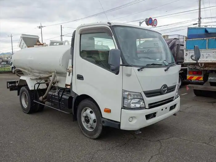 日野 デュトロ 小型 タンク車 散水車 TKG-XZU700Xの中古トラック画像2