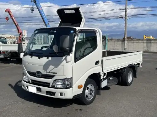 日野 デュトロ 小型 平ボディ TPG-XZU605M H29の中古トラック画像1