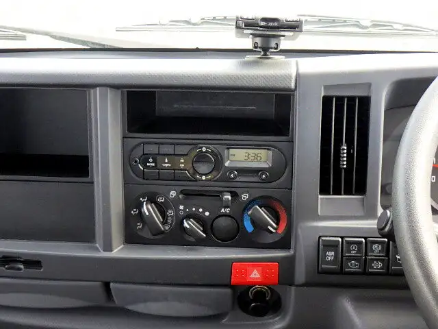いすゞ エルフ 小型 平ボディ TRG-NJR85A H28の中古トラック画像11