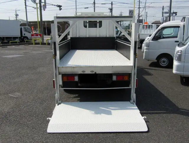 トヨタ トヨエース 小型 平ボディ パワーゲート 床鉄板の中古トラック画像5