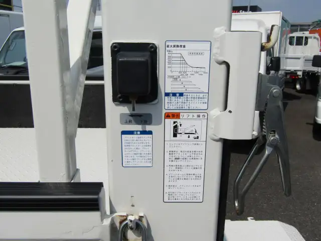 トヨタ トヨエース 小型 平ボディ パワーゲート 床鉄板の中古トラック画像8