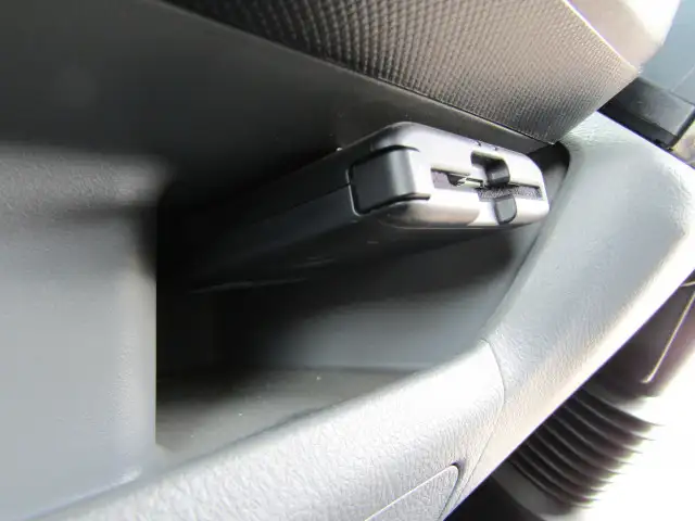 トヨタ トヨエース 小型 平ボディ パワーゲート 床鉄板の中古トラック画像18