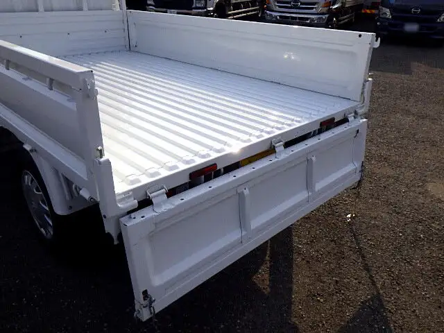マツダ ボンゴ 小型 平ボディ 床鉄板 DBF-SLP2Tの中古トラック画像6