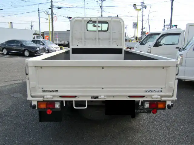 トヨタ トヨエース 小型 平ボディ ABF-TRY230 H30の中古トラック画像3
