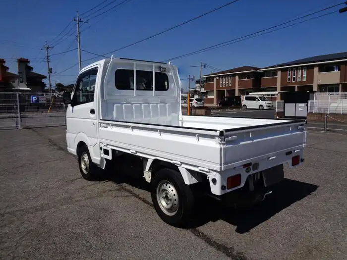 スズキ キャリイ 平ボディ EBD-DA16T H26の中古トラック画像3