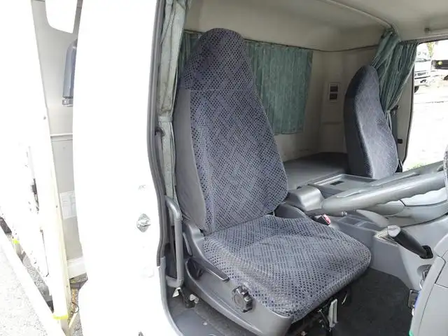 三菱 ファイター 中型/増トン ウイング ベッド PDG-FK61Rの中古トラック画像9