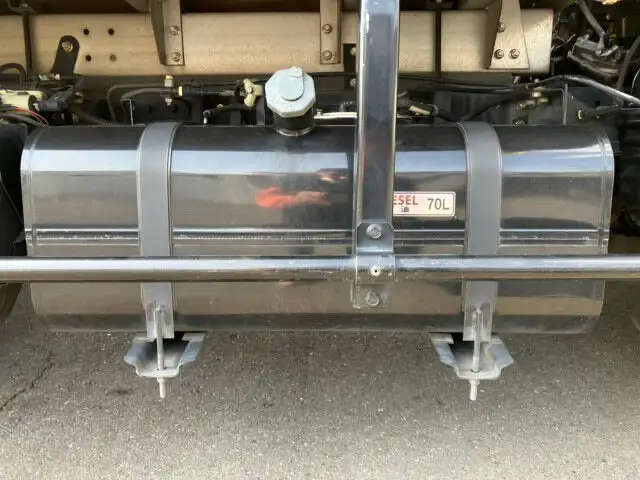 三菱 キャンター 小型 アルミバン TKG-FBA20 H28の中古トラック画像16