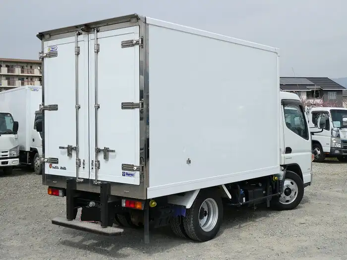 三菱 キャンター 小型 冷凍冷蔵 低温 床アルミの中古トラック画像3