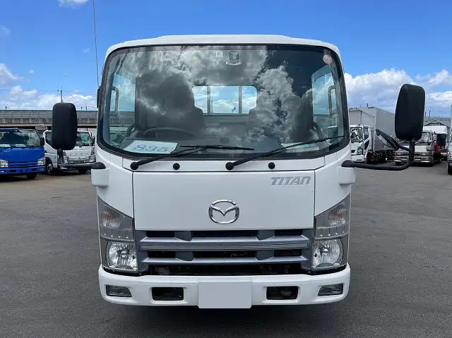 マツダ タイタン 小型 平ボディ BDG-LMR85AR H19の中古トラック画像1