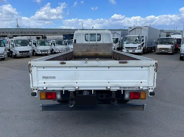 マツダ タイタン 小型 平ボディ BDG-LMR85AR H19の中古トラック画像6