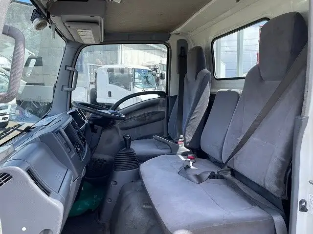 マツダ タイタン 小型 平ボディ BDG-LMR85AR H19の中古トラック画像11